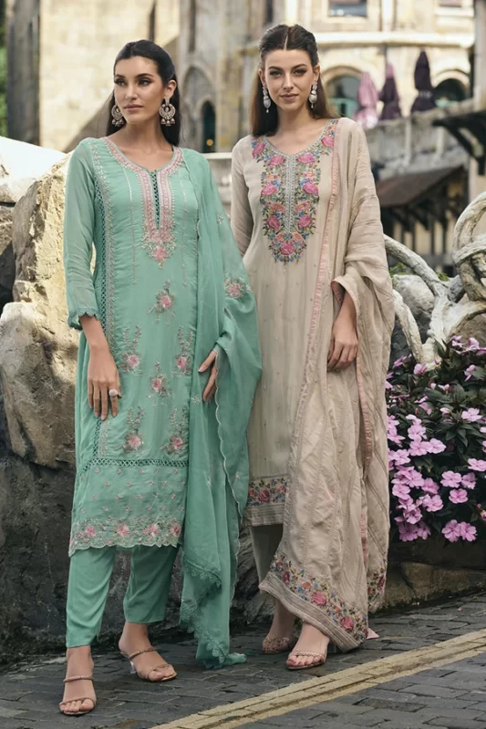 Pakistani Suits Online in Australia